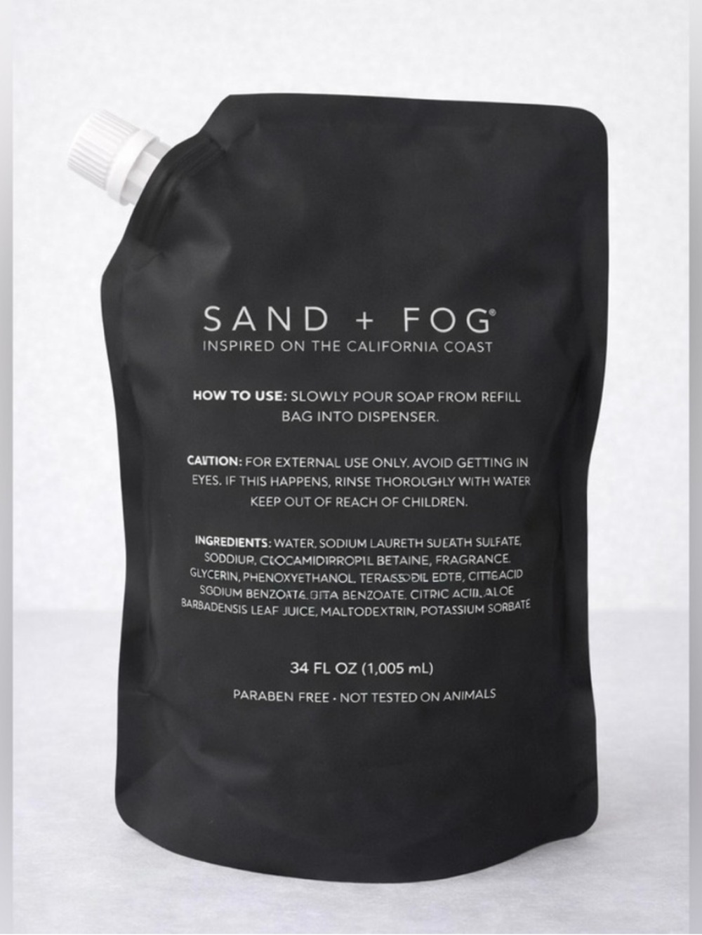 Sand + Fog Teakwood 34 oz Liquid Hand Soap Refill Bag NEW SEALED - Picture 4 of 6